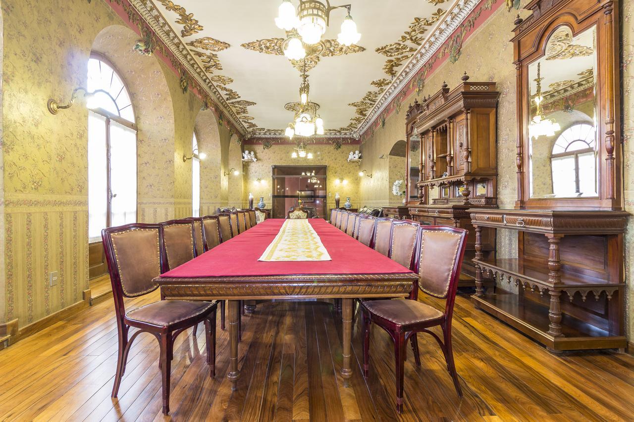 Capital Plaza Hotel Sucre Bagian luar foto