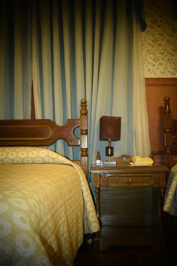 Capital Plaza Hotel Sucre Bagian luar foto
