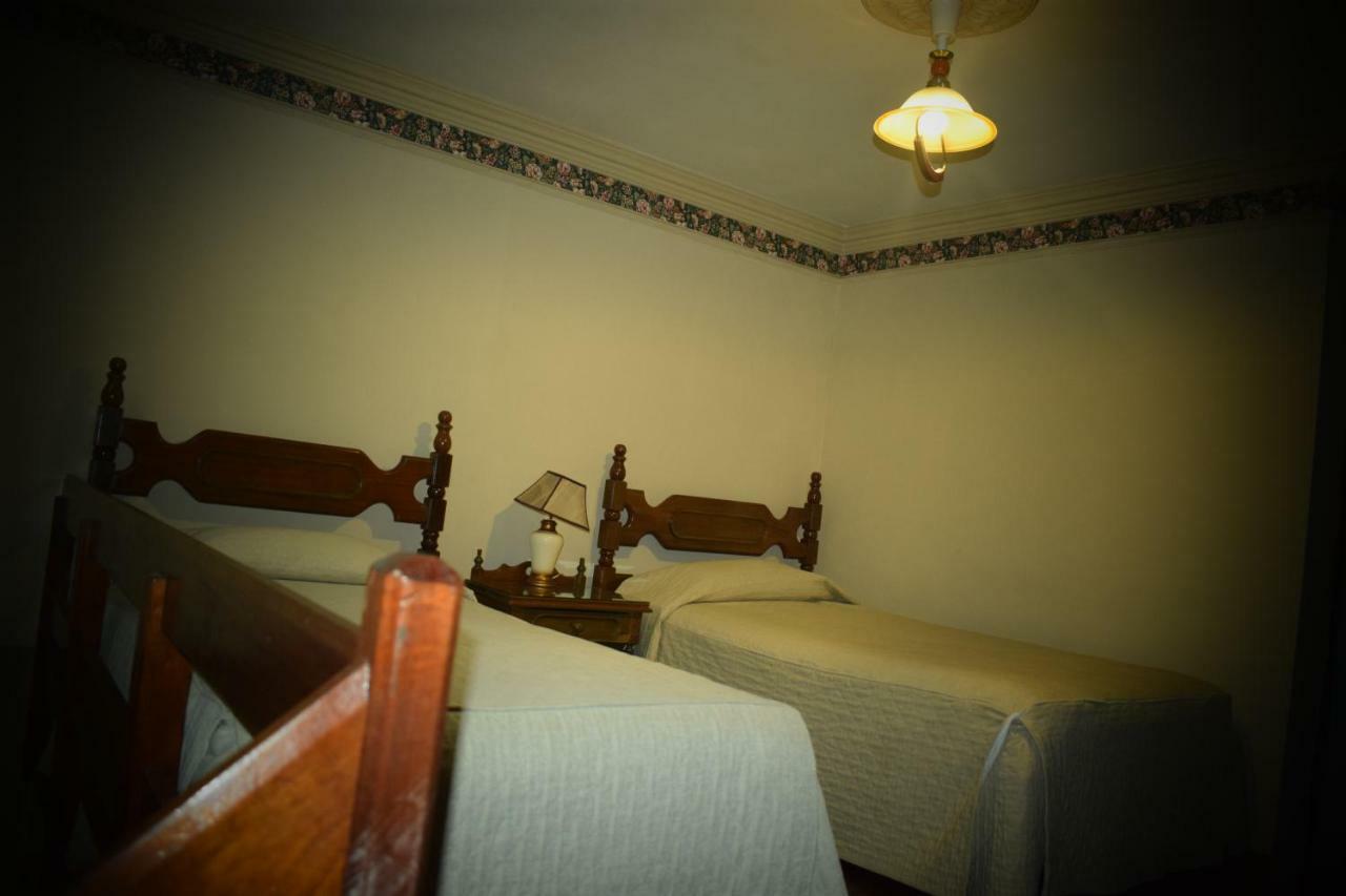 Capital Plaza Hotel Sucre Bagian luar foto