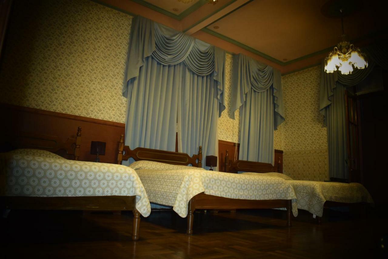 Capital Plaza Hotel Sucre Bagian luar foto